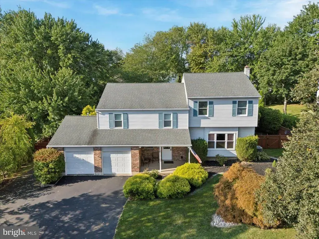 2463 Pine Cone Rd, WARRINGTON