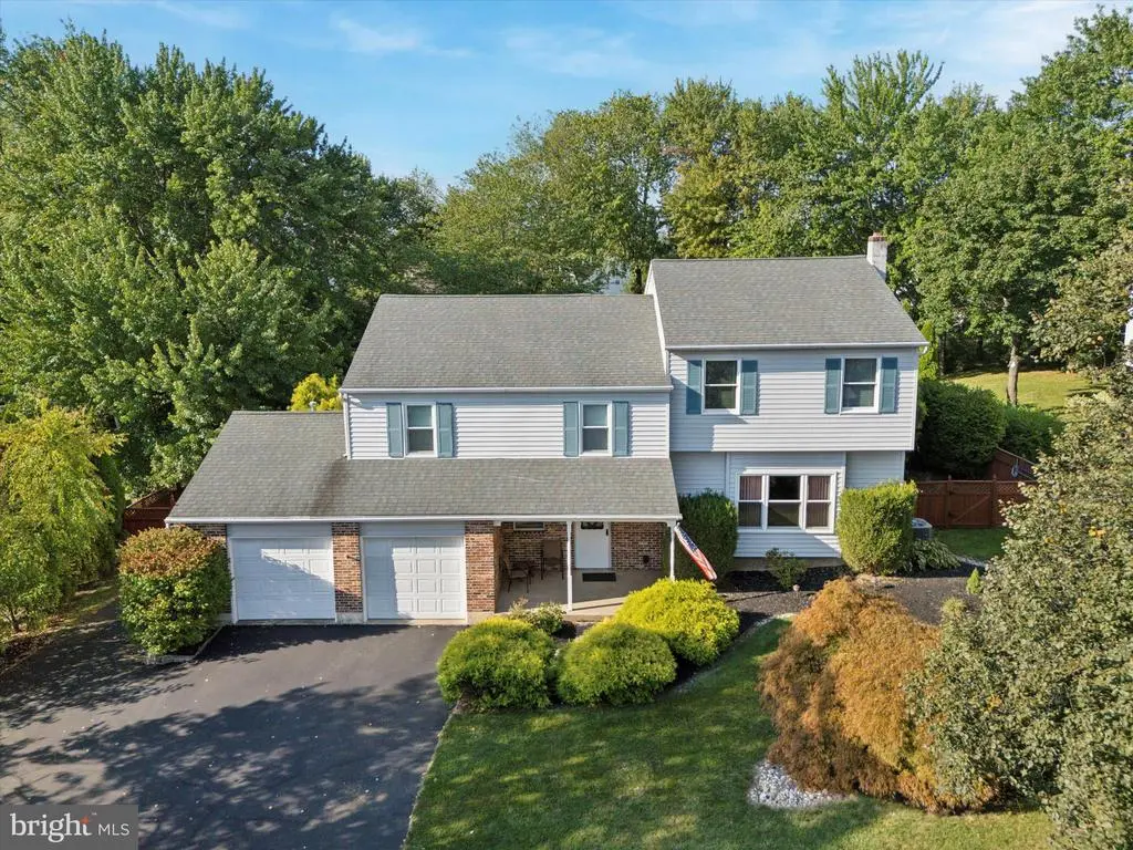 2463 Pine Cone Rd, WARRINGTON