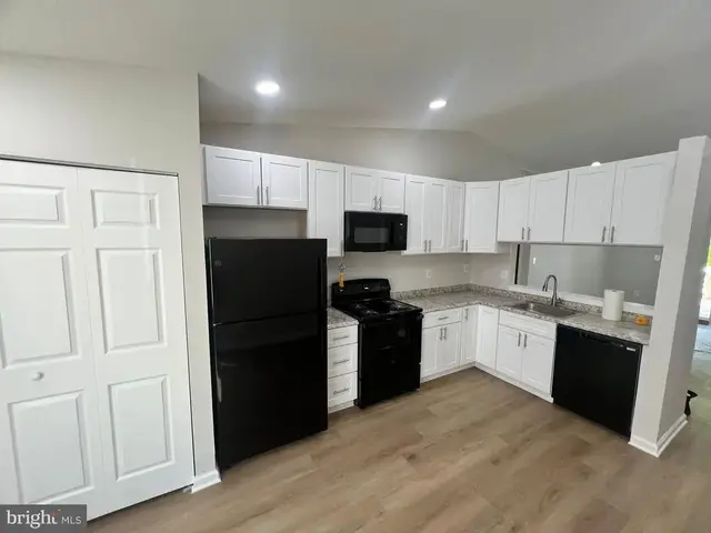 830 Chadwick Cir, Frederick