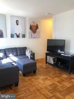 2201 Pennsylvania Ave #214, PHILADELPHIA