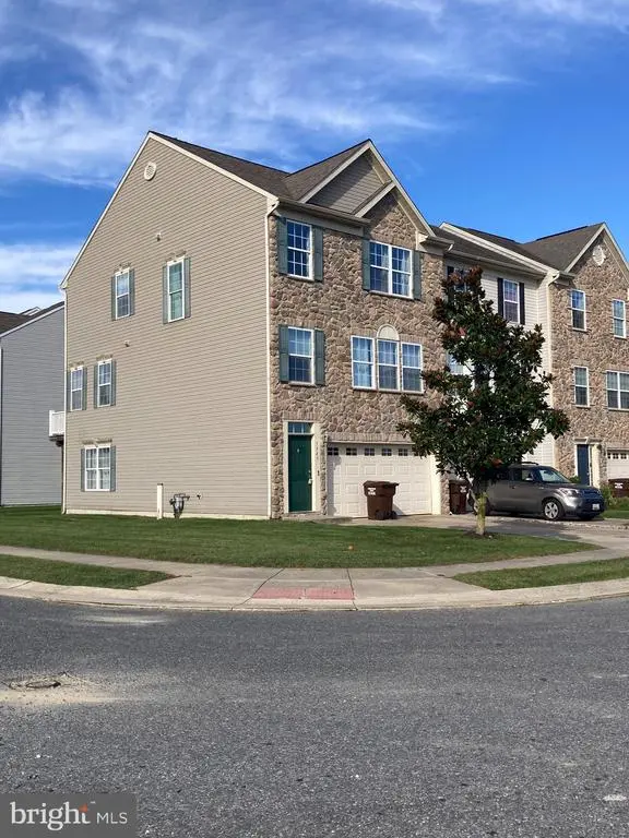 1543 Global Cir, Cambridge