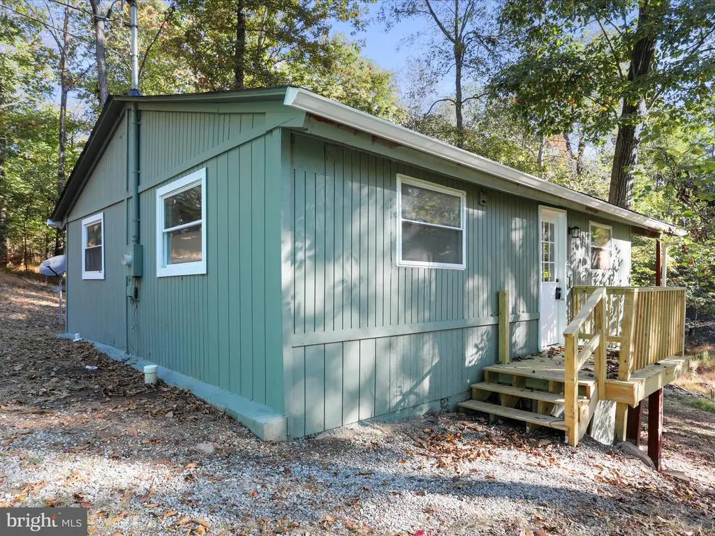 480 Maverick Trl, HEDGESVILLE