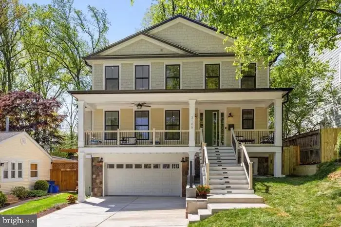 9309 Lindale Dr, Bethesda