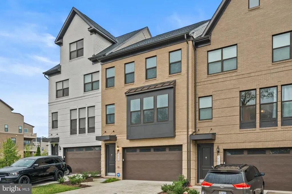 14303 Yesler Ave, CHANTILLY