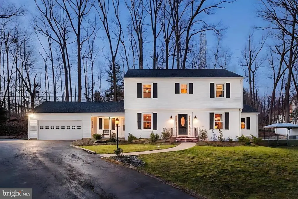 4 Chartwell Ct, OWINGS MILLS