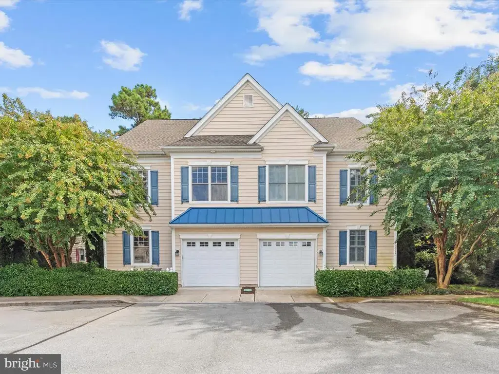 18756 Bethpage Dr #17b, lewes