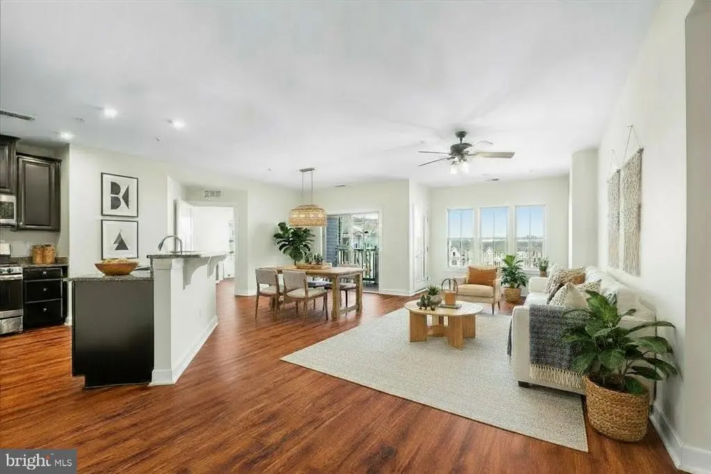 10280 Hopewell St #302, New Market