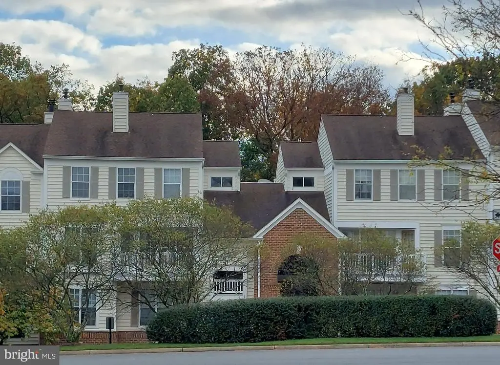 46893 Eaton Ter #300, STERLING