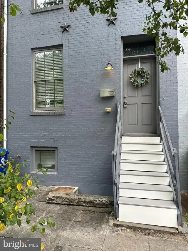 528 S Paca St, Baltimore