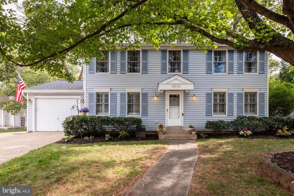 5055 Kenerson Dr, FAIRFAX
