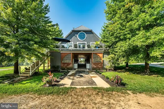 301 High Point Rd, Cochranville
