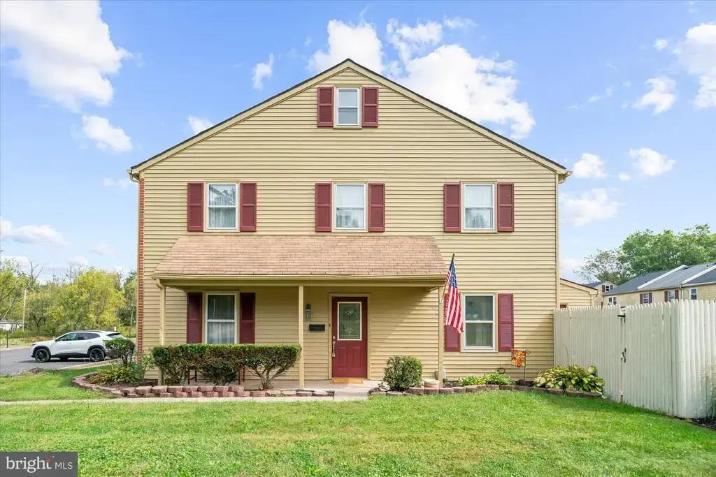 206 Yardley Ct, QUAKERTOWN