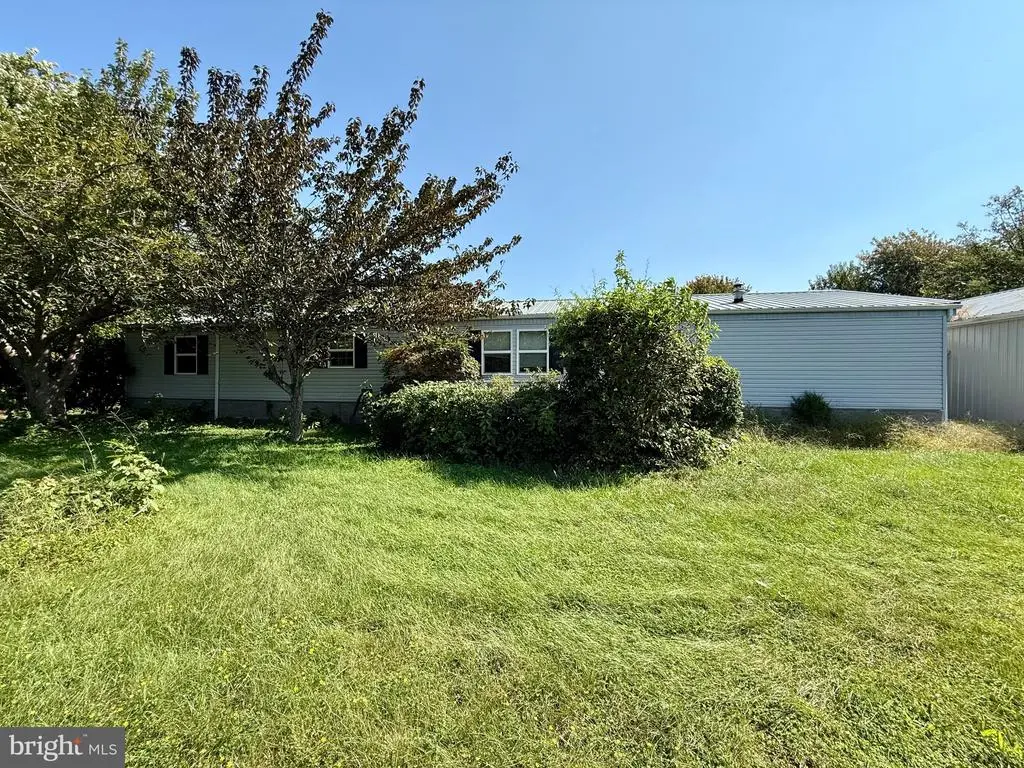 8985 Greentop Rd, LINCOLN