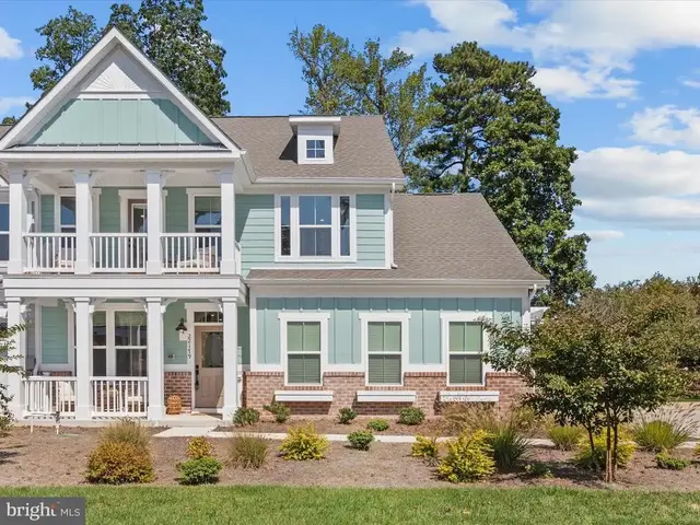 22179 Dune Cir, Millsboro