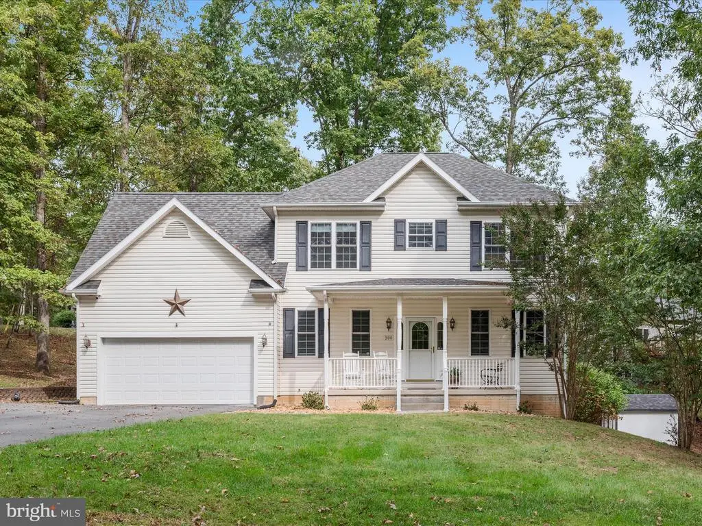 200 Dogwood Dr, CROSS JUNCTION