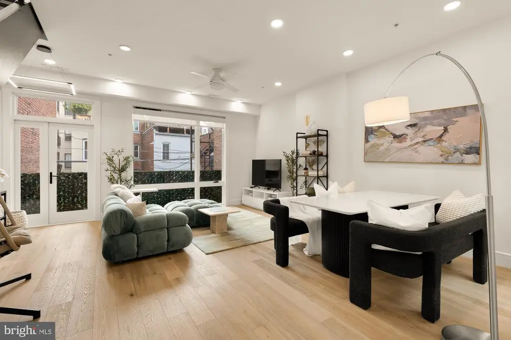 1729 T St Nw #4, WASHINGTON