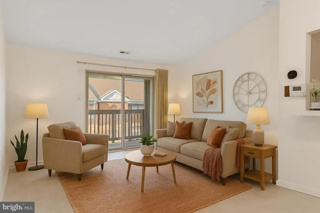 8 Cloverwood Ct #303, ESSEX