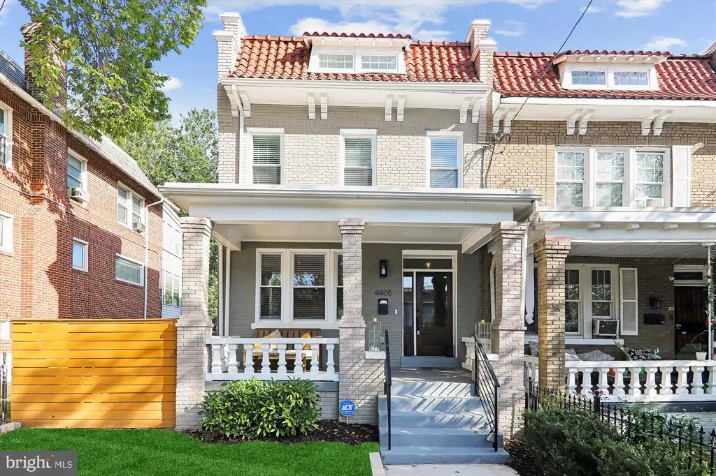 4405 New Hampshire Ave Nw, WASHINGTON