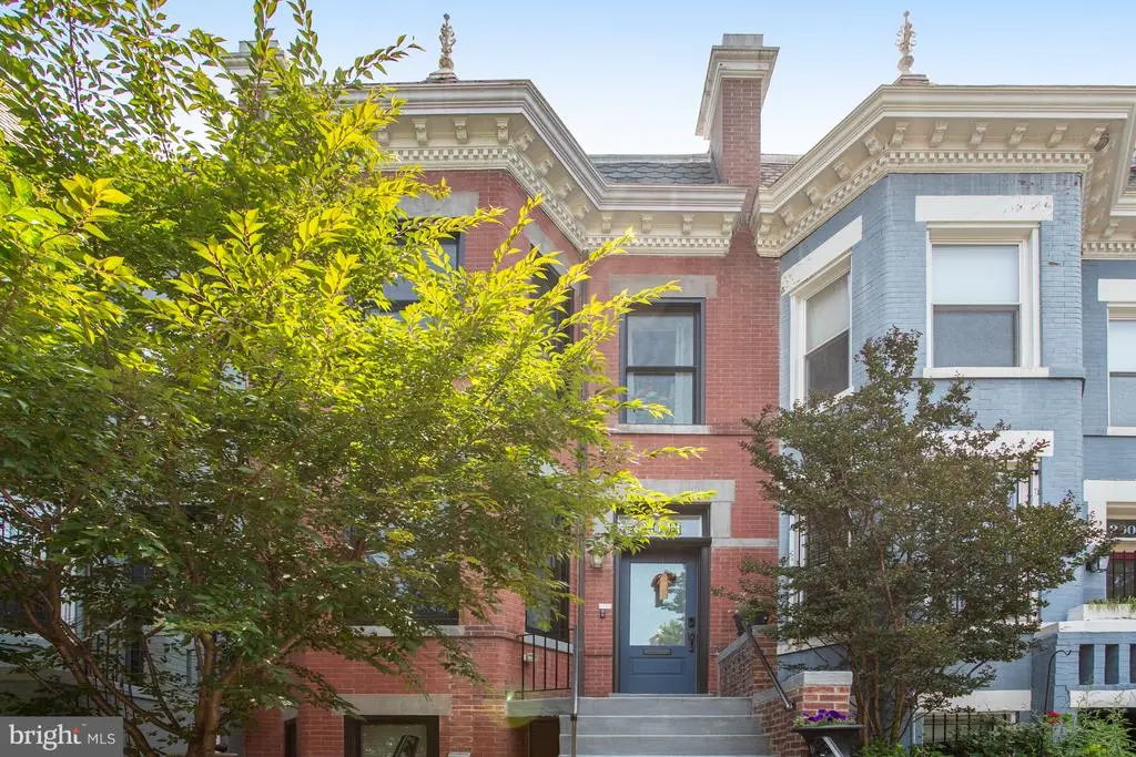 2011 1st St Nw, WASHINGTON