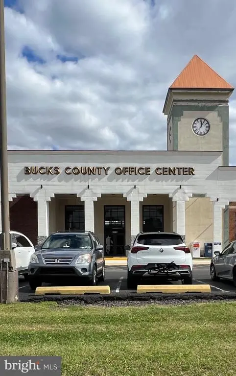 1200 Veterans Hwy #a-6, BRISTOL