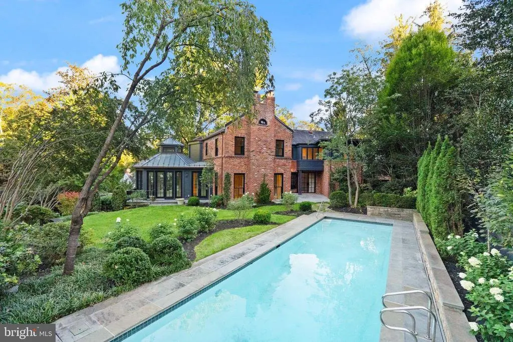 3525 Springland Ln Nw, WASHINGTON