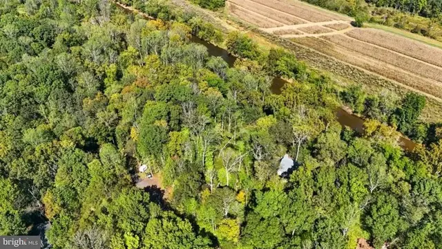 14 Mechunk Ter, Palmyra