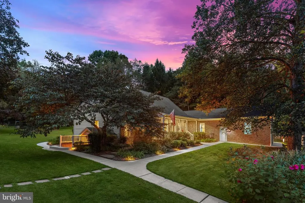 3160 Sandy Hook Rd, Street