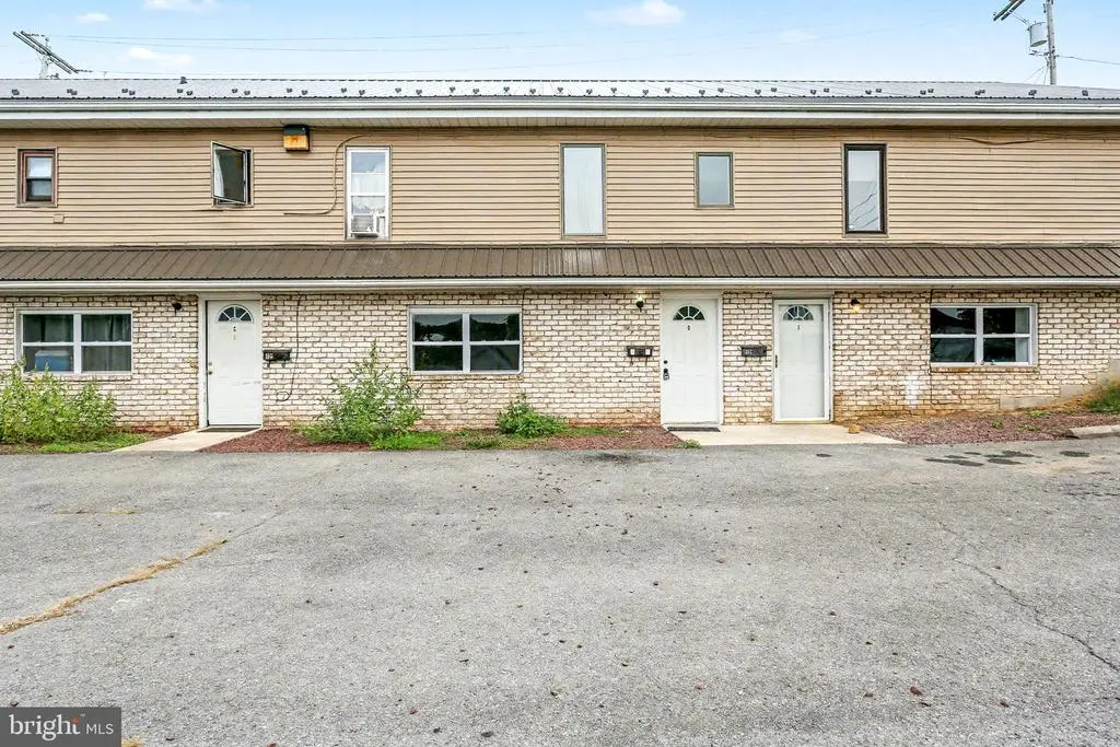 11 N Chestnut St #e, Dillsburg