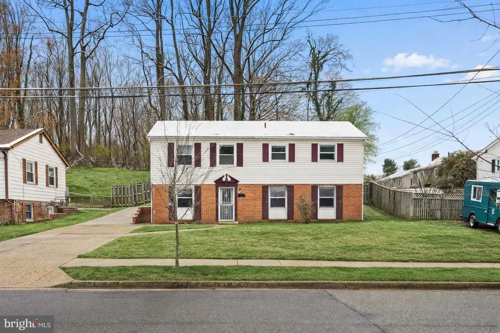 6903 Fawncrest Dr, Capitol Heights