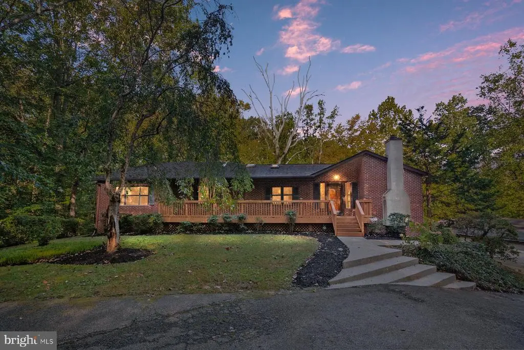 1496 River Rd, CROWNSVILLE