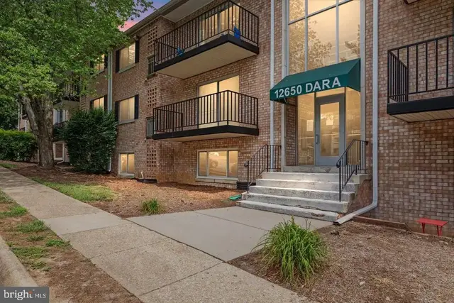12650 Dara Dr #101, Woodbridge