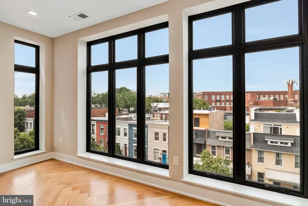 1345 K St Se #406, WASHINGTON