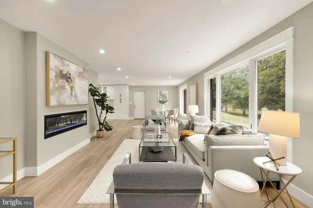 1325 Patuxent Dr, Ashton