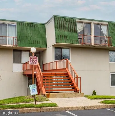 3213 Forest Ln #c-17, SCHWENKSVILLE