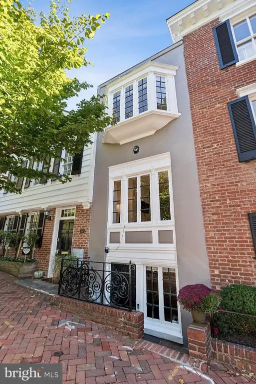 1239 30th St Nw, WASHINGTON