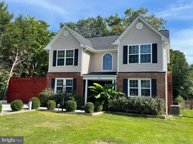 520 Lee Pl, Frederick