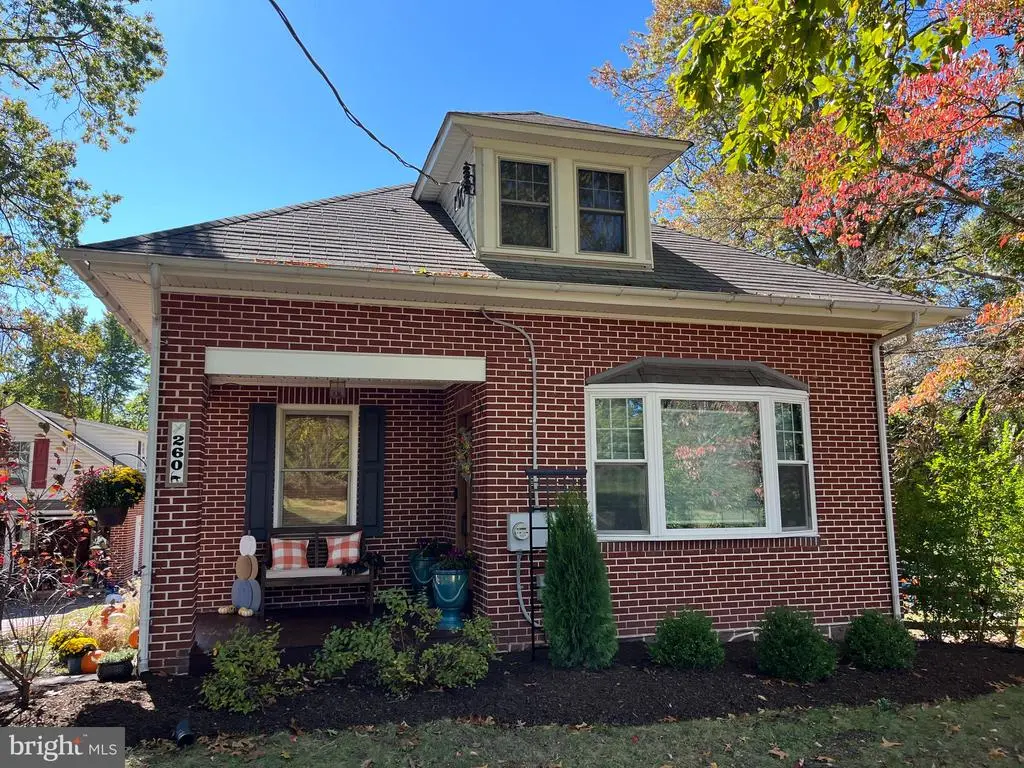 260 Saw Mill Rd, POTTSTOWN