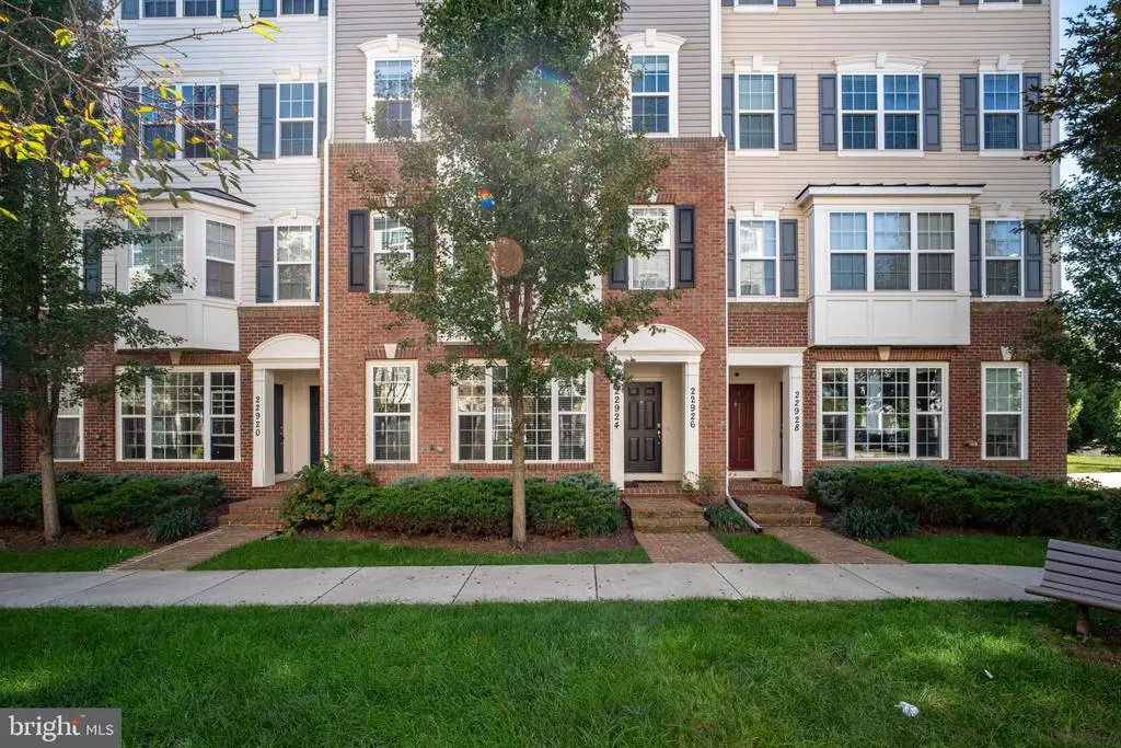 22926 Spicebush Dr #1632, Clarksburg