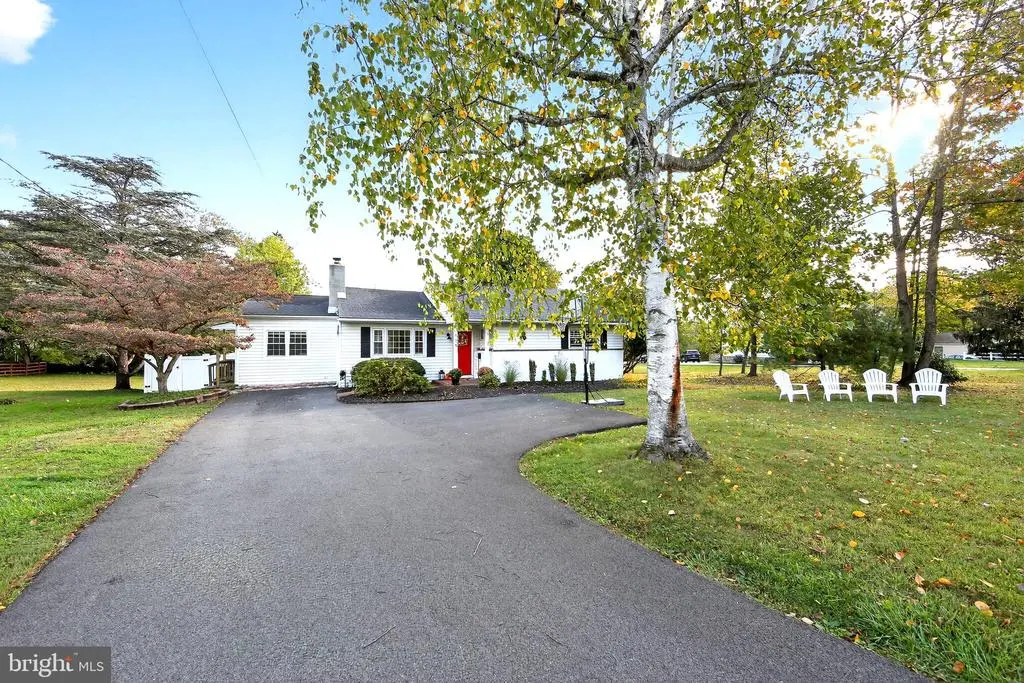 119 Waterloo Ave, Berwyn