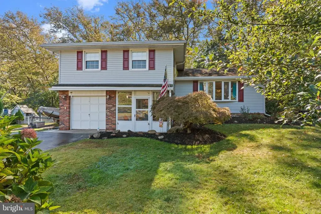 17 Highland Dr, YARDLEY