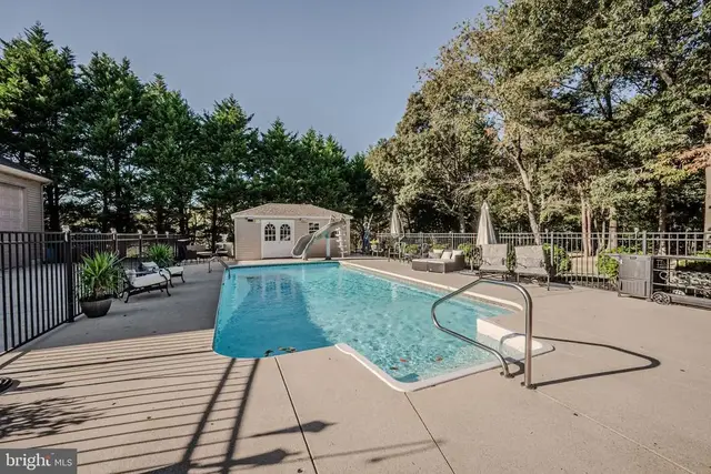 4 Gardenia Blvd, Greenwood