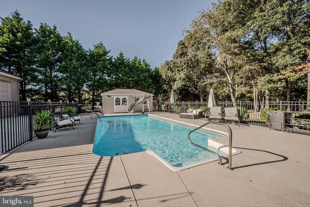 4 Gardenia Blvd, GREENWOOD