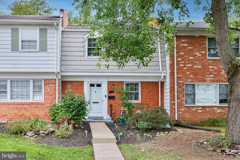 214 Shenandoah St Se, LEESBURG