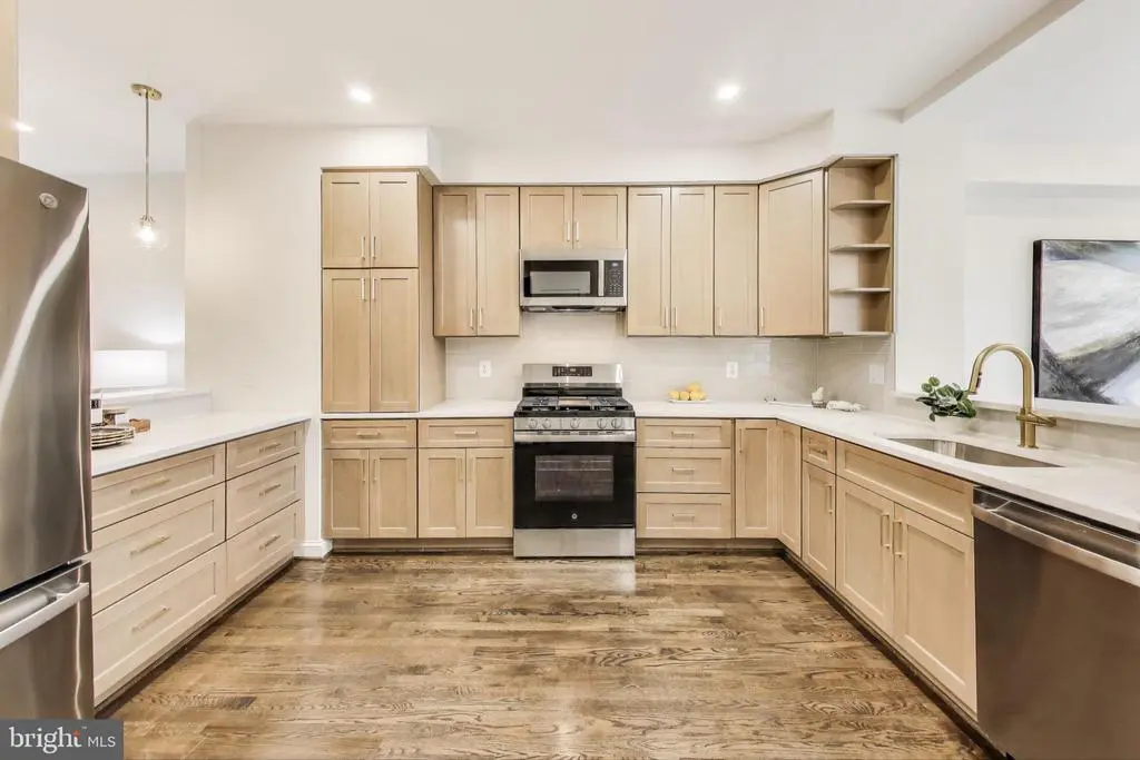 4616 8th St Nw, WASHINGTON