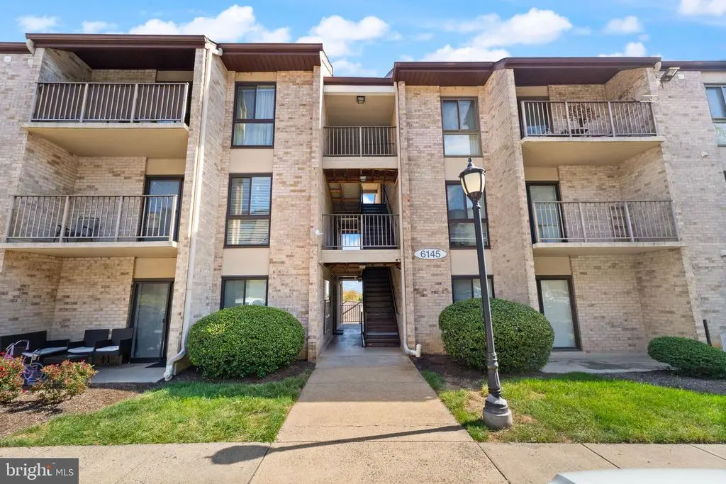 6145 Edsall Rd #i, ALEXANDRIA