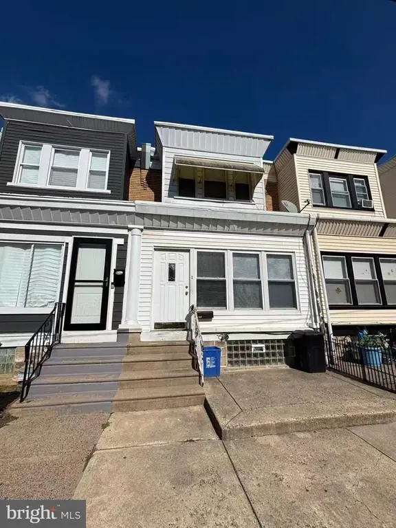 4737 Oakmont, PHILADELPHIA