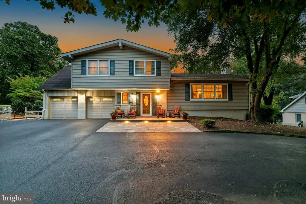 2315 Fairway Rd, HUNTINGDON VALLEY