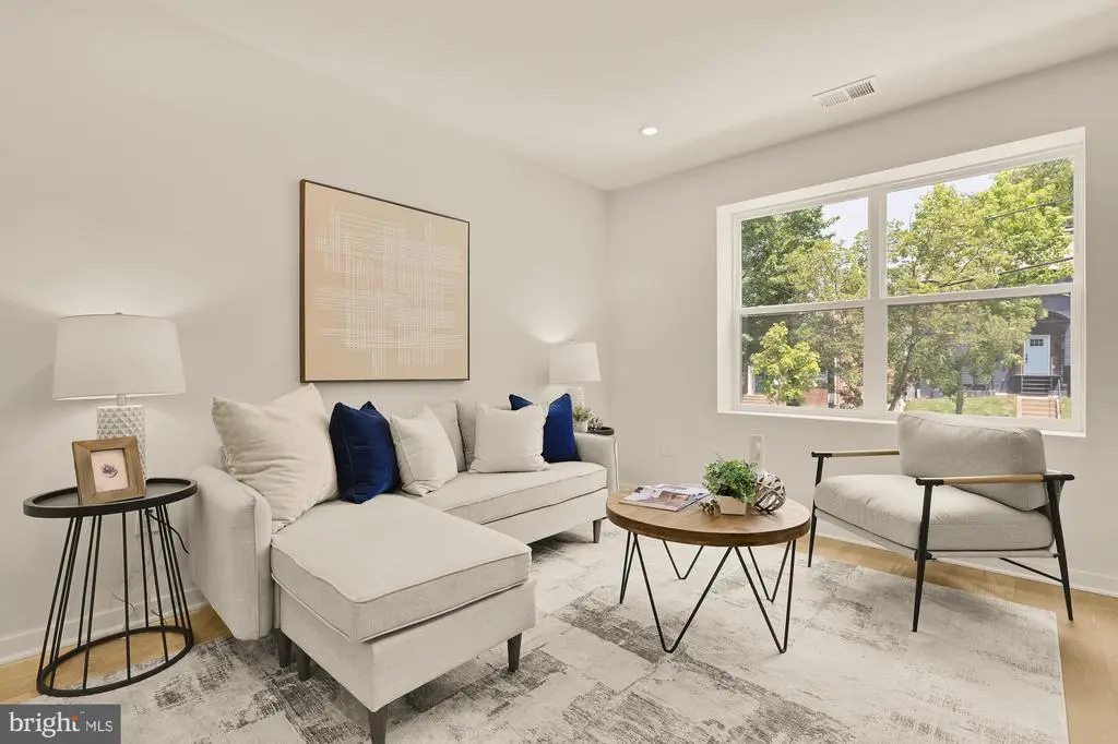 2606 41st St Nw #3, WASHINGTON