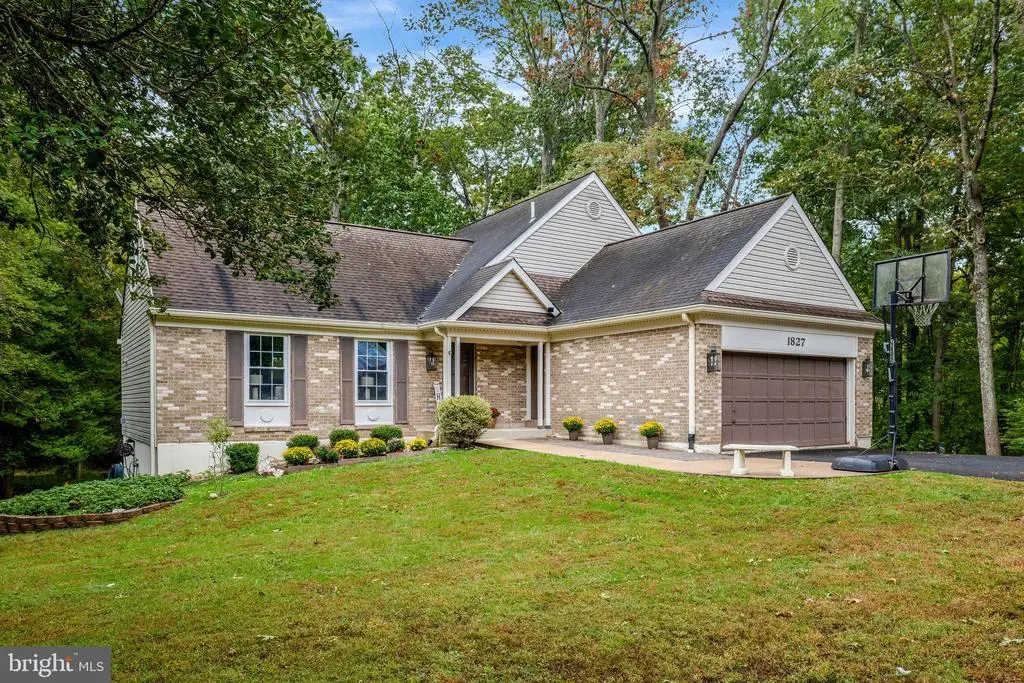 1827 Post Oak Trl, RESTON