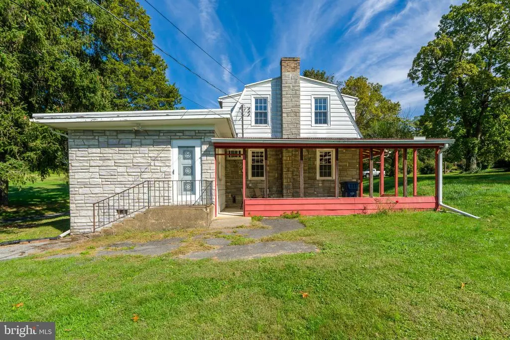 129 S Eastland Dr, LANCASTER